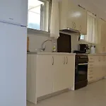 Av * Áyios Nikítas