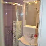 Av