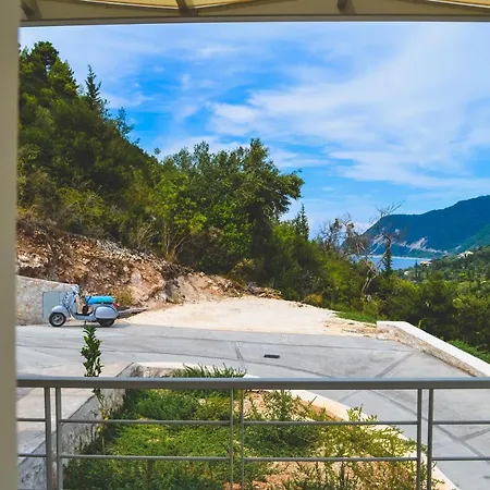 Apartament Av Áyios Nikítas